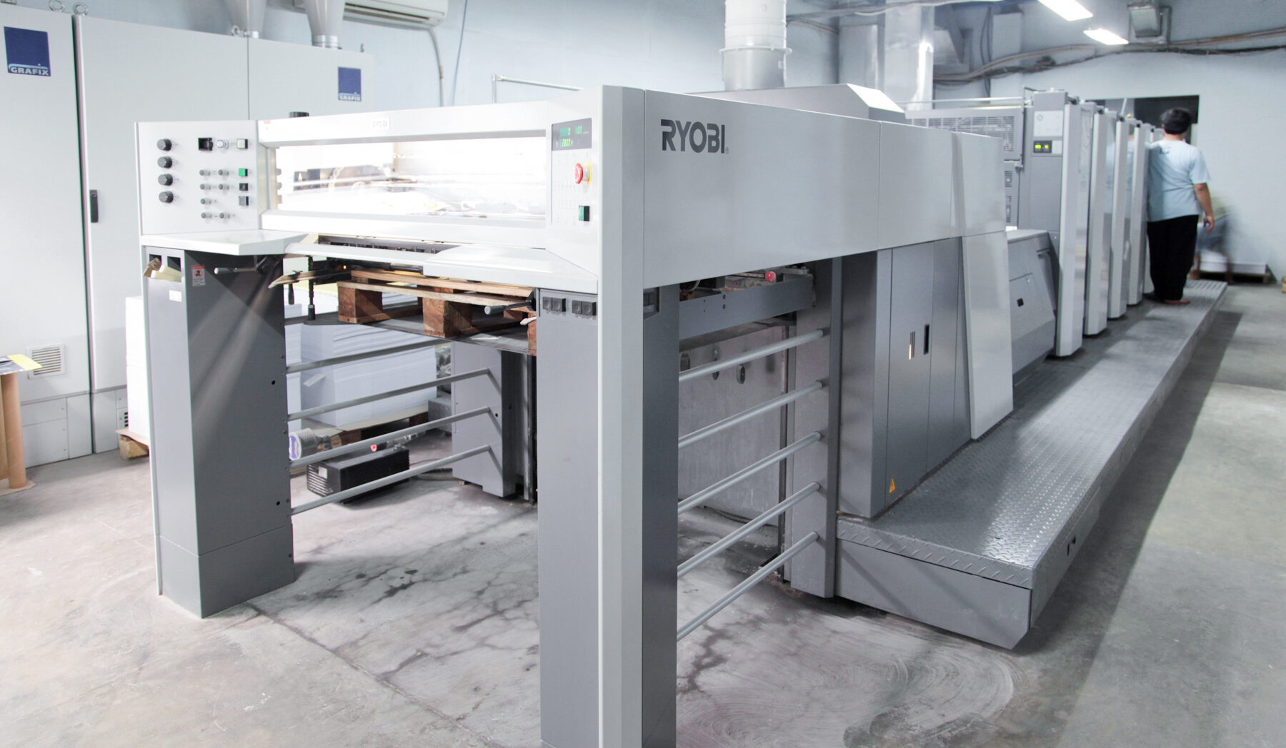 3.ryobi 925 led uv offset press no.2